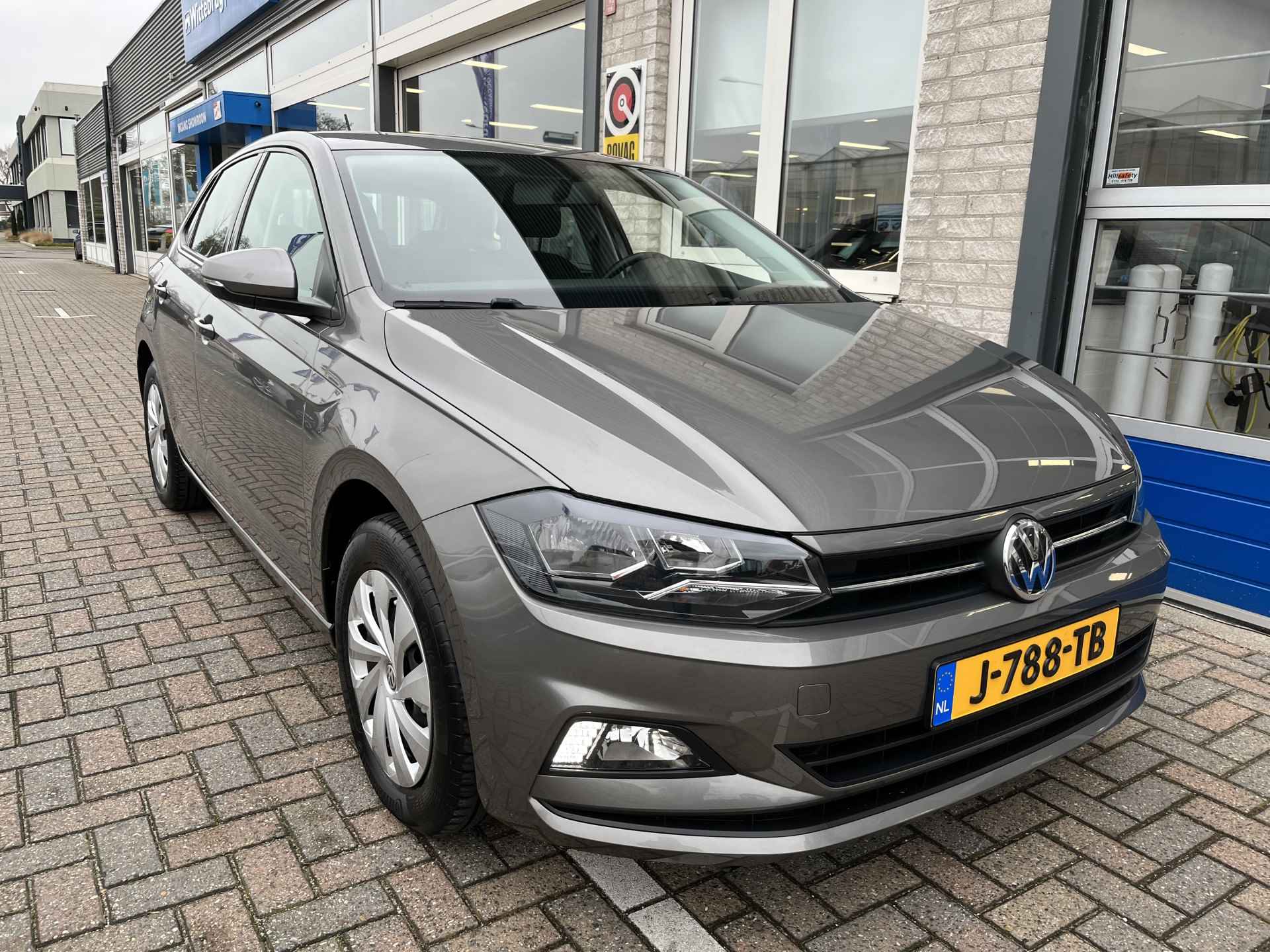 Volkswagen Polo 1.0 TSI Comfortline / ZEER ZUINIG/ ADAPT. CRUISE/ APP CONNECT/ NAVI/ AIRCO/ DAB - 33/35