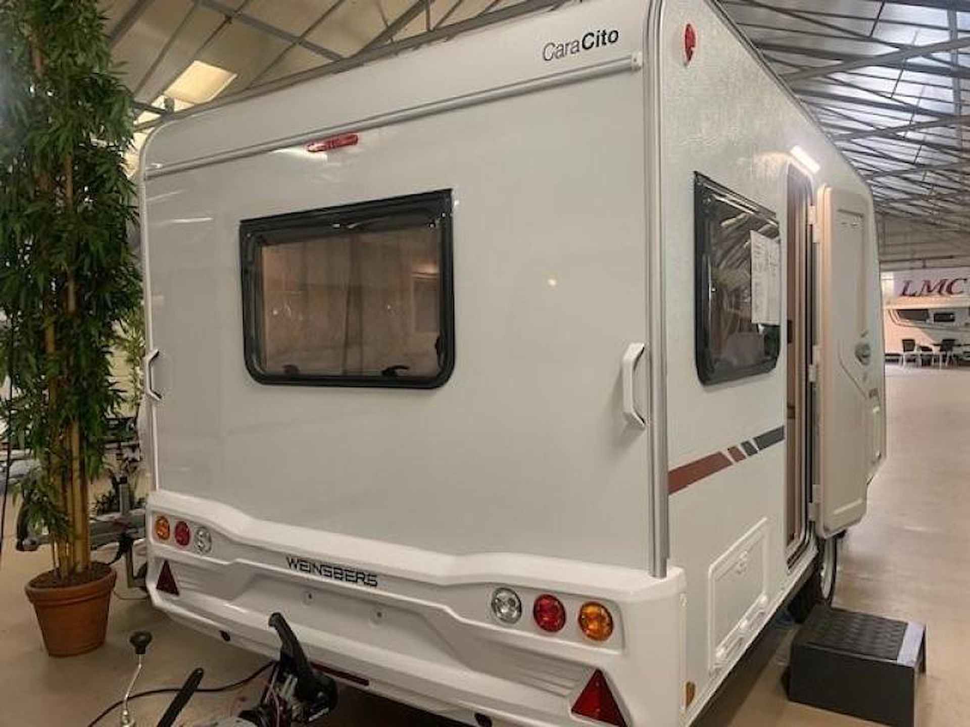 Weinsberg CaraCito 450 FU nu met € 3.000,- korting! - 12/13