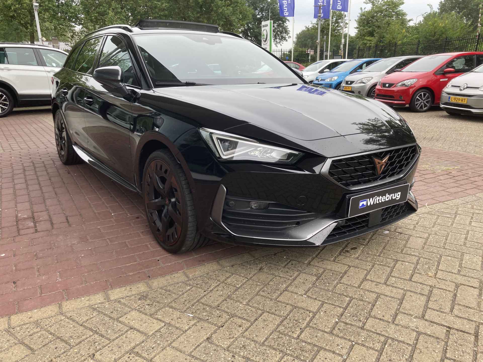 CUPRA Leon Sportstourer 1.4 e-Hybrid 245pk DSG Performance / Panoramadak / Supersport Stuur / Virtual Pedal / Memory Seat  / Navi / Camera / Keyless / 19" LMV - 6/20