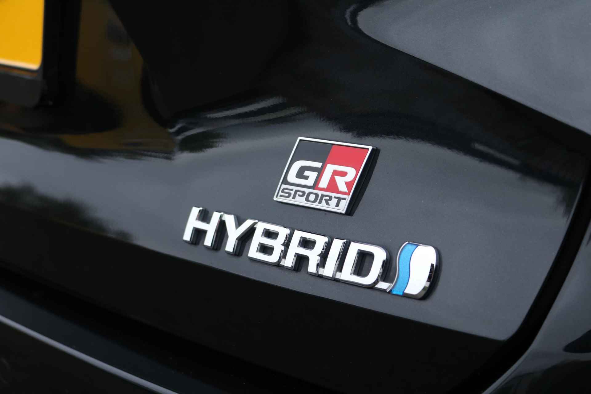 Toyota Corolla Touring Sports 2.0 Hybrid GR-Sport, Pano-Dak, JBL, HUD, NL Auto - 27/40