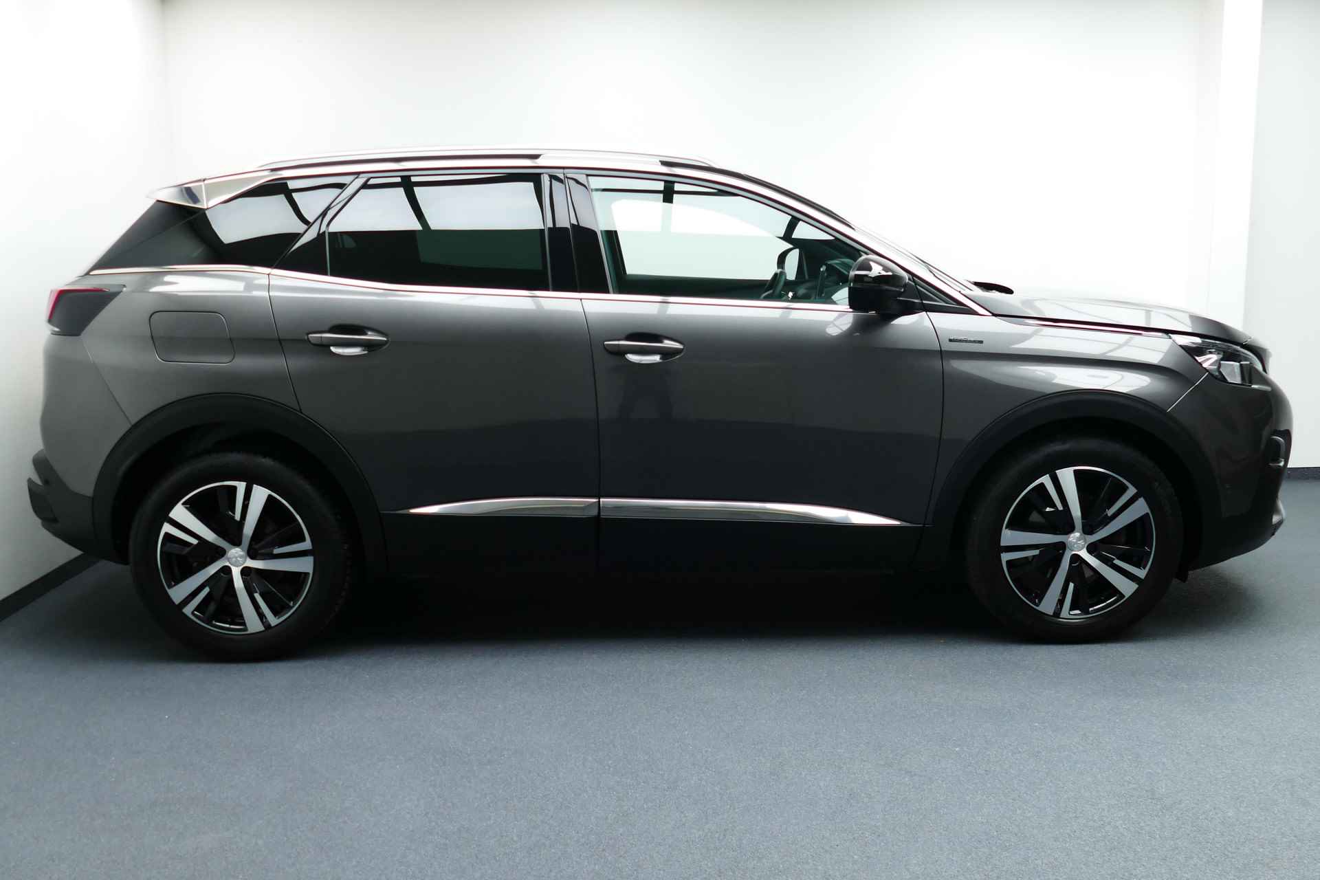 Peugeot 3008 1.2 130pk GT Line. Camera, Led Koplampen, 18"LMV, Clima, Navi - 10/42